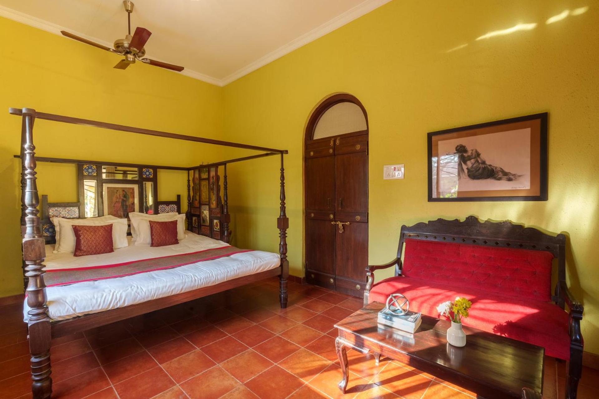 Vintage Estate - Lakeside Allure With Vintage Decor,A Plunge Pool & A Lawn Featuring A Charming Gazebo Karjat Esterno foto